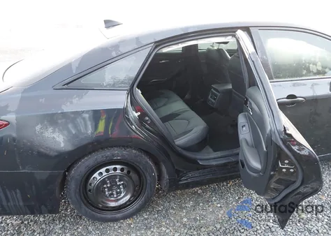 2022 Toyota Avalon Xse Nightshade Hybrid from USA, damaged, VIN 4T1EA1AB1NU014932